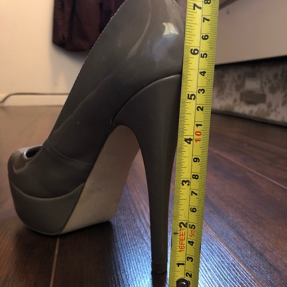 ALDO Heels - Picture 6 of 7